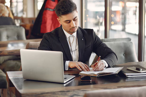 Business Studies Tutor British Curriculum