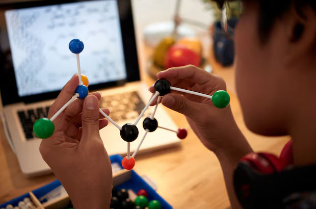 As Level Physics Tutor