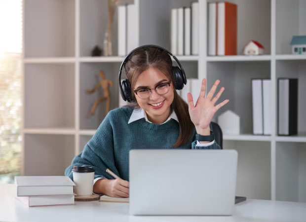 Spoken English Tutors in Dubai & UAE